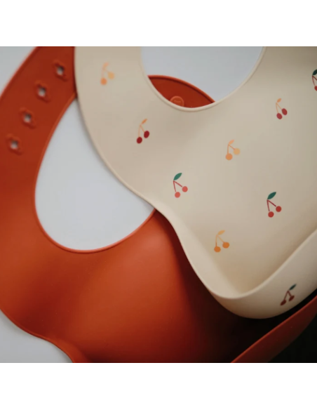Bavoir en silicone cerises - Mushie